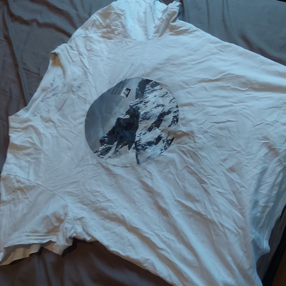 American eagle shirt